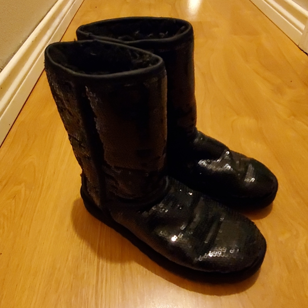 UGG sequin winter boots
